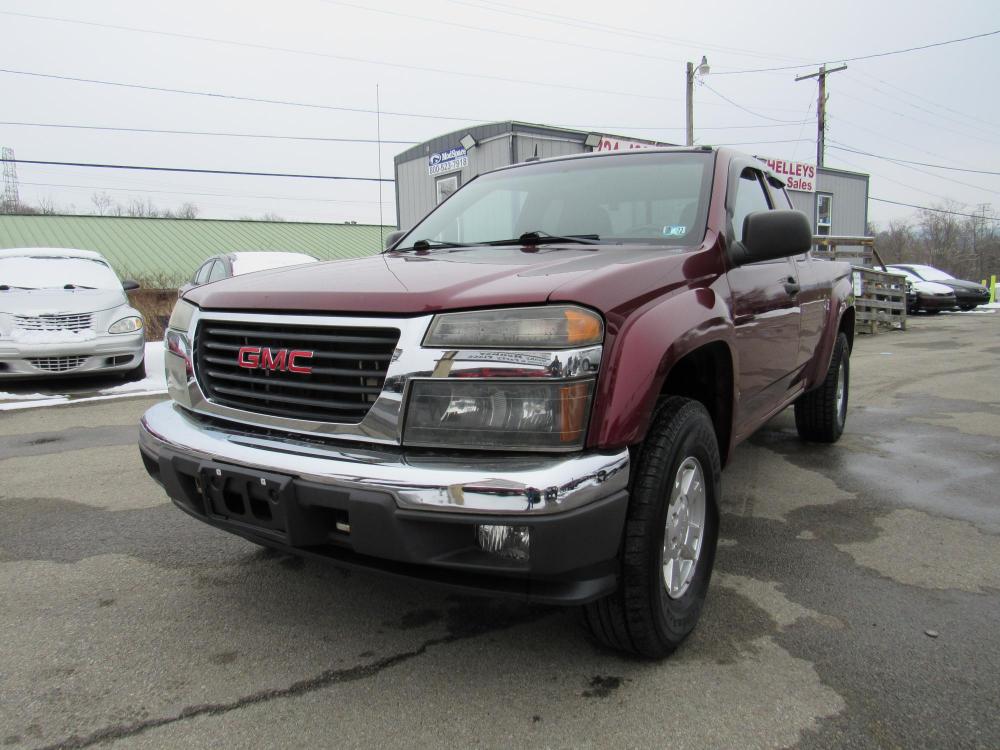 2008 Burgundy /BLACK/GRAY GMC Canyon Work Truck Ext. Cab 4WD (1GTDT19E588) with an 3.7L L5 DOHC 20V engine, AUTOMATIC transmission, located at 6 Oliver Rd., Uniontown, PA, 15401, (724) 438-2024, 0.000000, 0.000000 - Photo #0