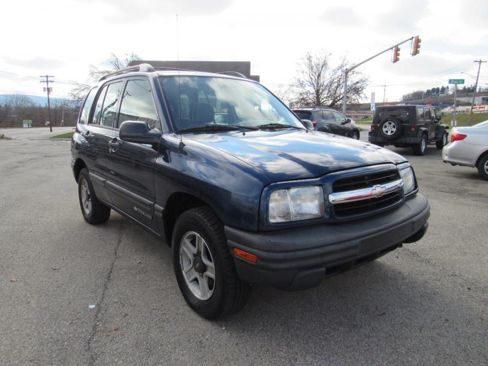 2002 Blue /Gray Chevrolet Tracker 4-Door Hardtop 4WD (2CNBJ13C926) with an 2.0L L4 DOHC 16V engine, Automatic transmission, located at 6 Oliver Rd., Uniontown, PA, 15401, (724) 438-2024, 0.000000, 0.000000 - 2002 Chevy Tracker…4x4…power w/l/m/cruise…am/fm CD player…a/c...alloy wheels…tow package…don’t delay call today… - Photo #2